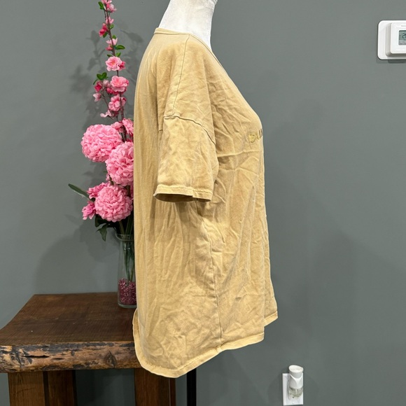 Offline by Aerie “Sunshine O’Clock” 100% Cotton T-Shirt - Picture 2 of 11